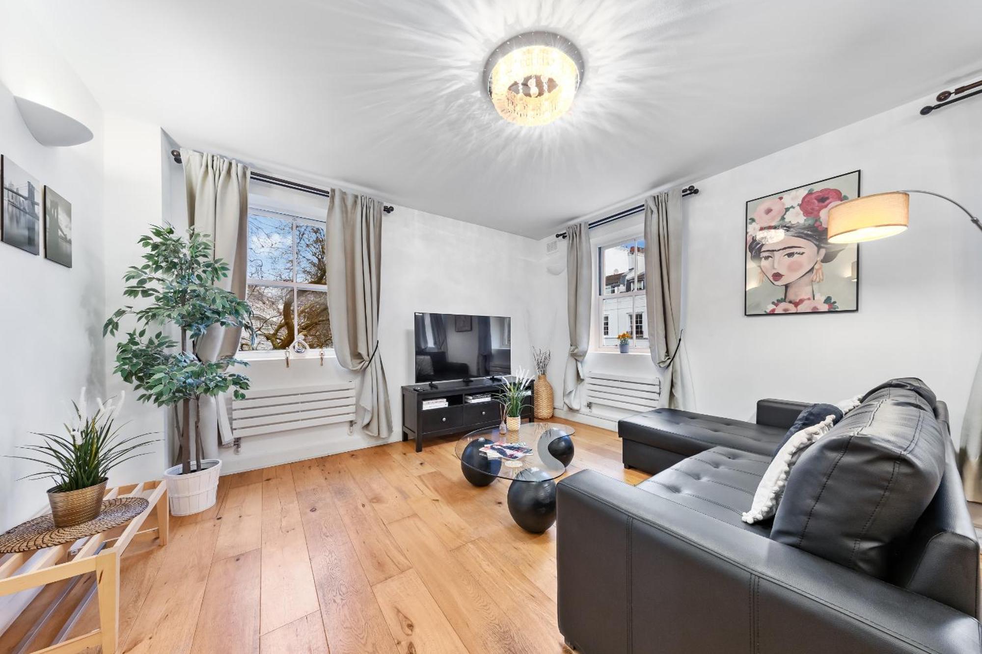 Charming Apartment By Hyde Park London Bagian luar foto