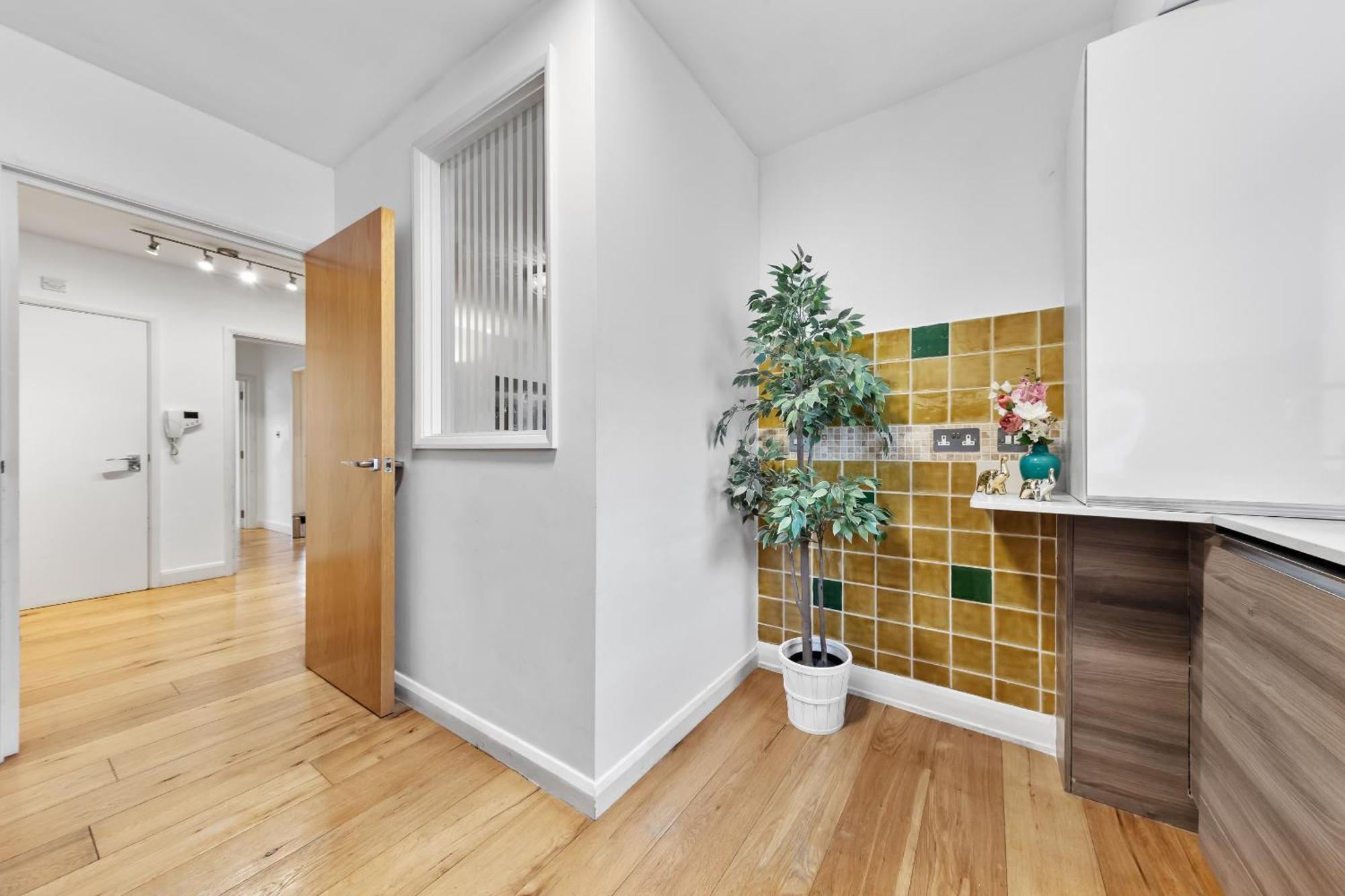 Charming Apartment By Hyde Park London Bagian luar foto