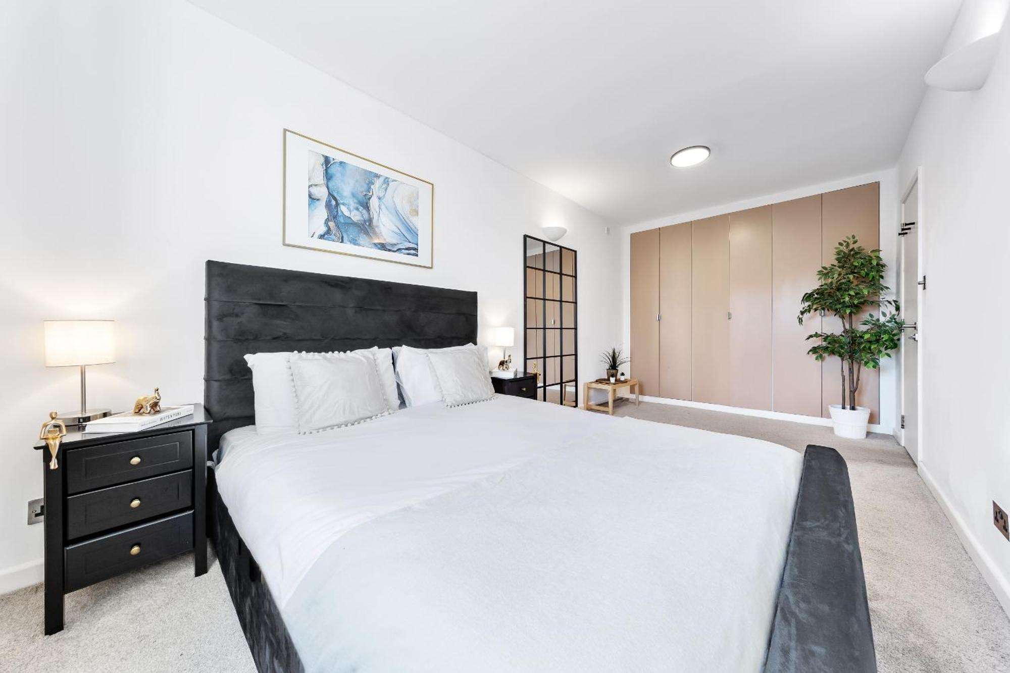 Charming Apartment By Hyde Park London Bagian luar foto