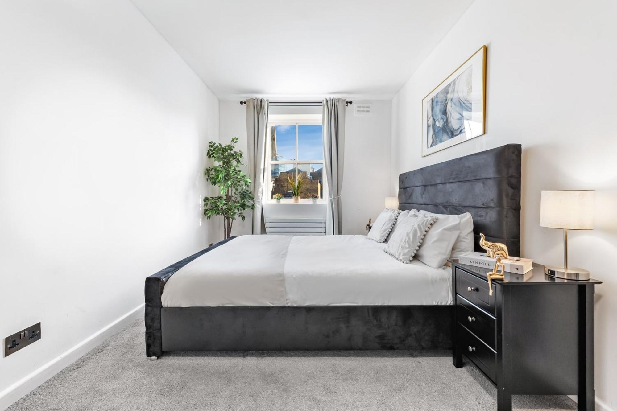 Charming Apartment By Hyde Park London Bagian luar foto