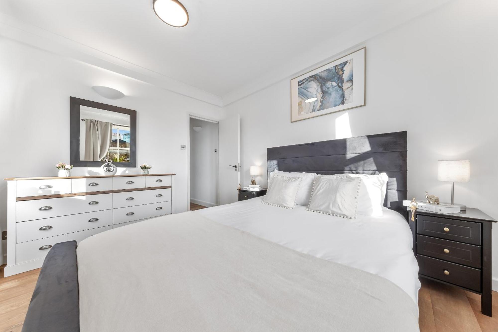 Charming Apartment By Hyde Park London Bagian luar foto